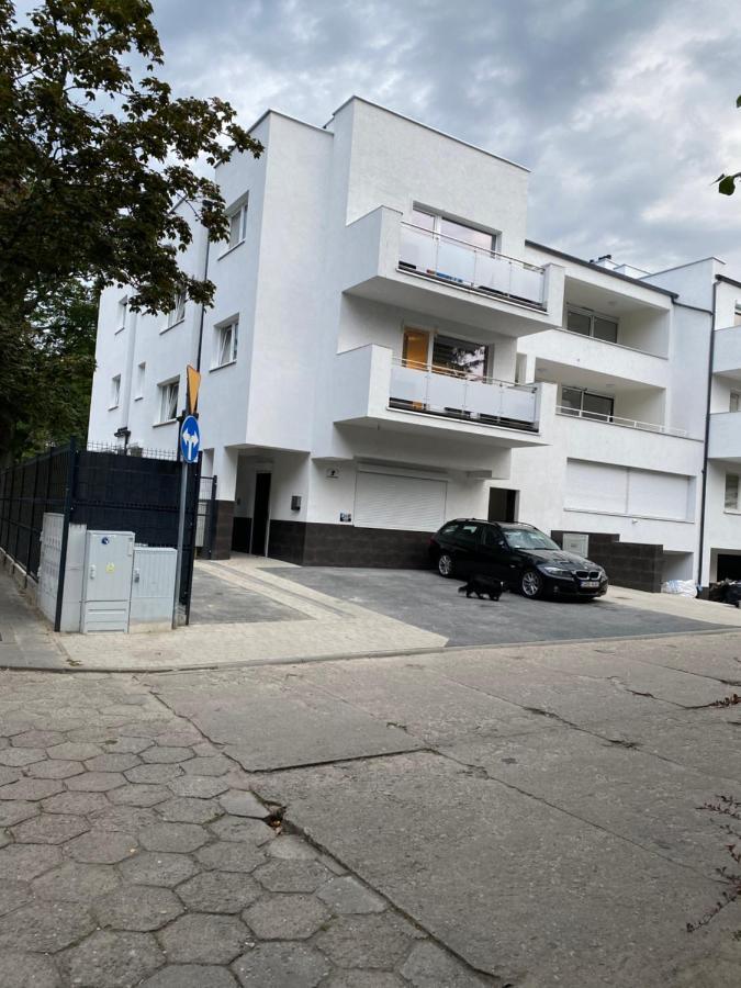 Apartament Przy Parku Z Duzym Tarasem ,Prywatny Parking Lejlighed Świnoujście  Eksteriør billede
